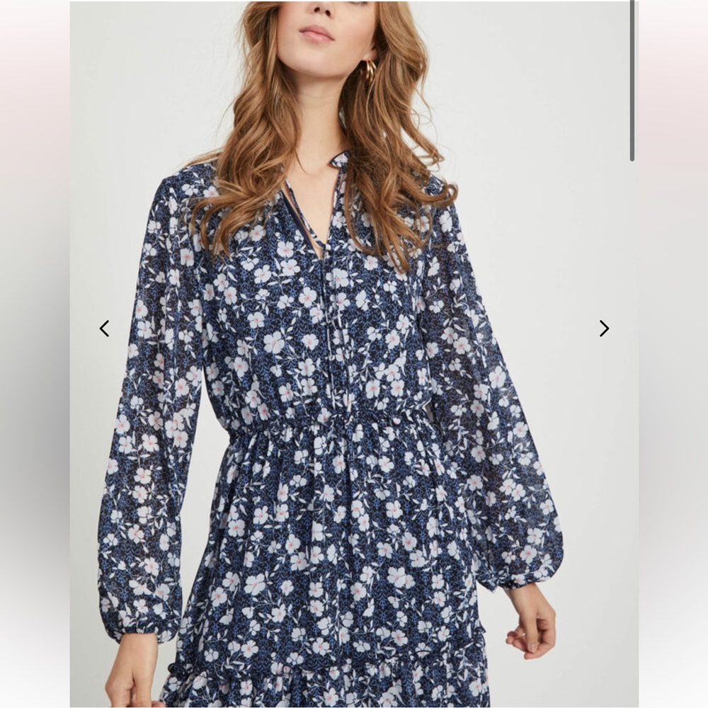 NWT VILA Floral Front Tie Mini Dress